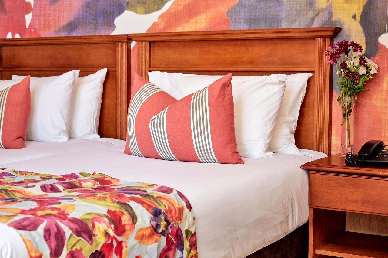 First Group Oceanic Hotel เดอร์บัน ภายนอก รูปภาพ