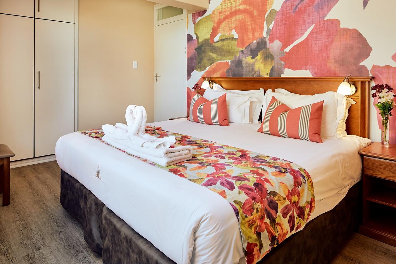 First Group Oceanic Hotel เดอร์บัน ภายนอก รูปภาพ